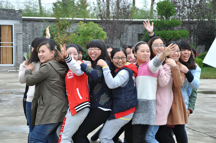 熱烈慶祝鹽城思科2014年Q3季度優(yōu)秀員工表彰大會(huì)圓滿舉行！